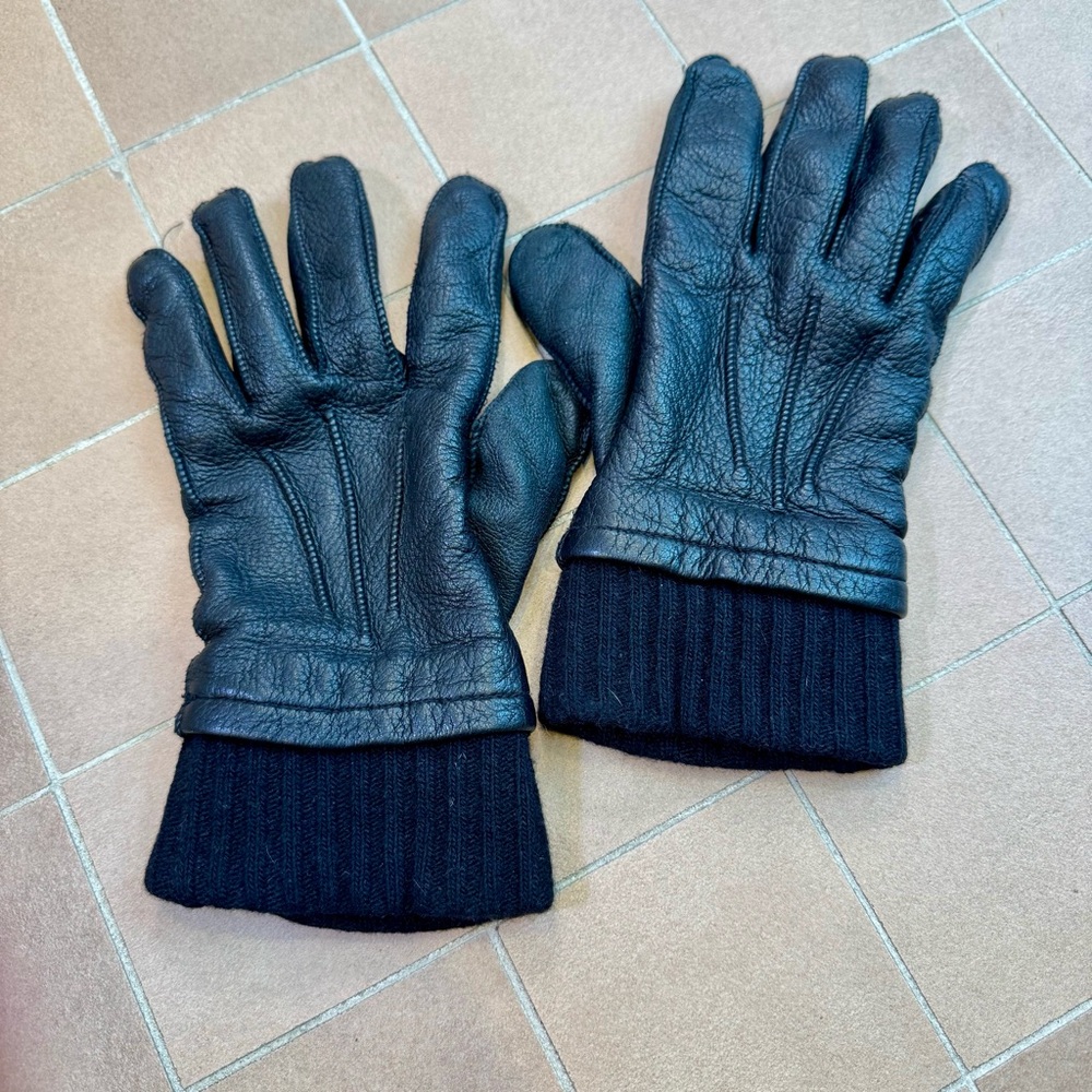 Men's Black Leather Gloves Banana Republic